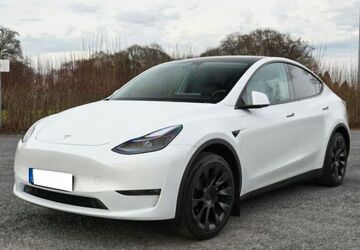 Tesla Model Y 29.000 km 35.400 &euro; Enger 32130