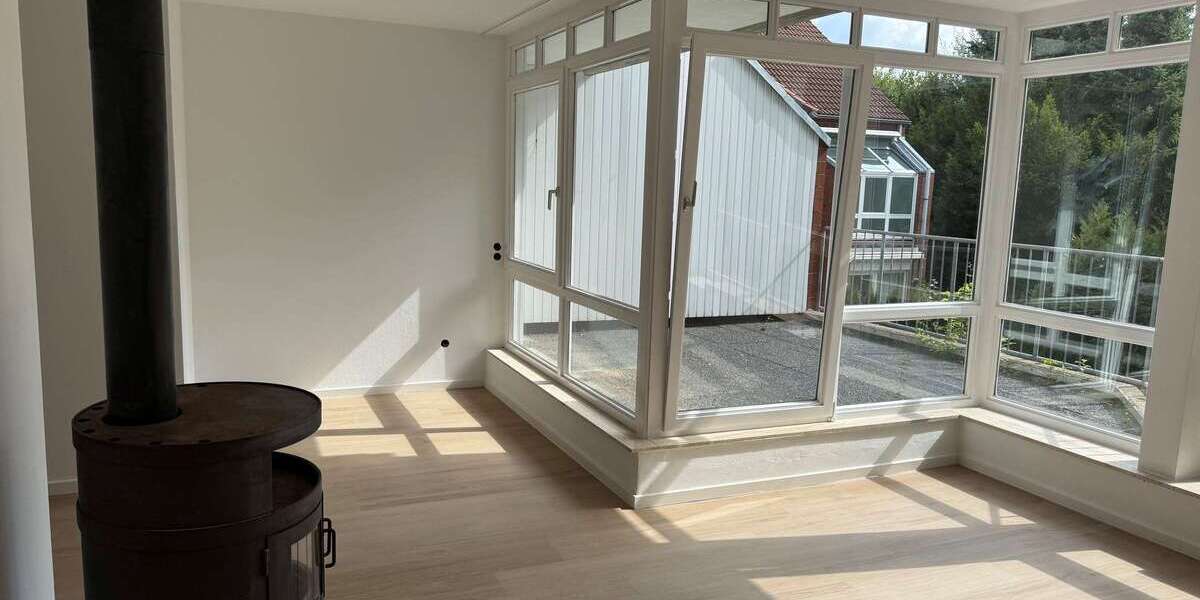 Etagenwohnung Bielefeld Schildesche - 2 Zimmer, 86 m&sup2;, 1.030&euro; | Angebot:27354212