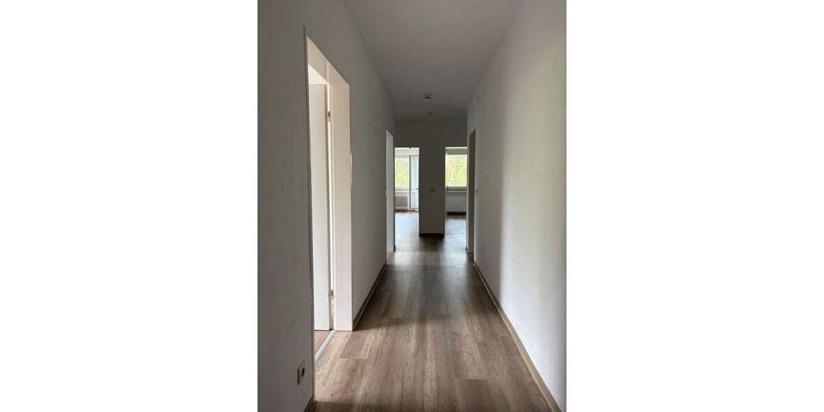 Etagenwohnung Lippstadt Overhagen - 3 Zimmer, 76 m&sup2;, 569&euro; | Angebot:27427041