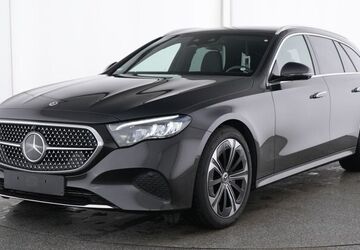 Mercedes-Benz E 300 10.811 km 51.490 &euro; Rheda-Wiedenbrück 33378