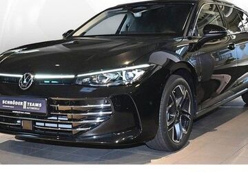 VW Passat Variant 4.900 km 62.490 &euro; Bielefeld 33689